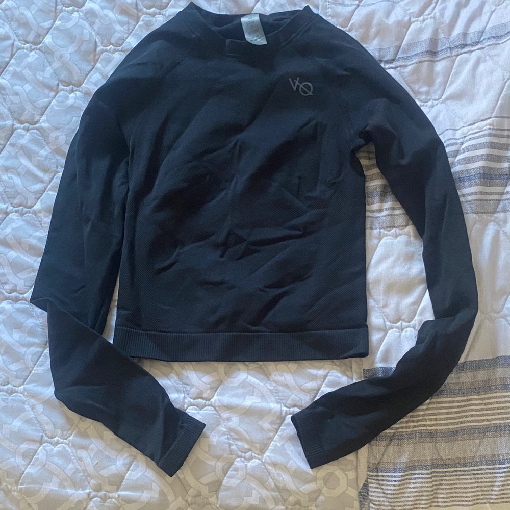 Black Long Sleeve Workout Women's Top
